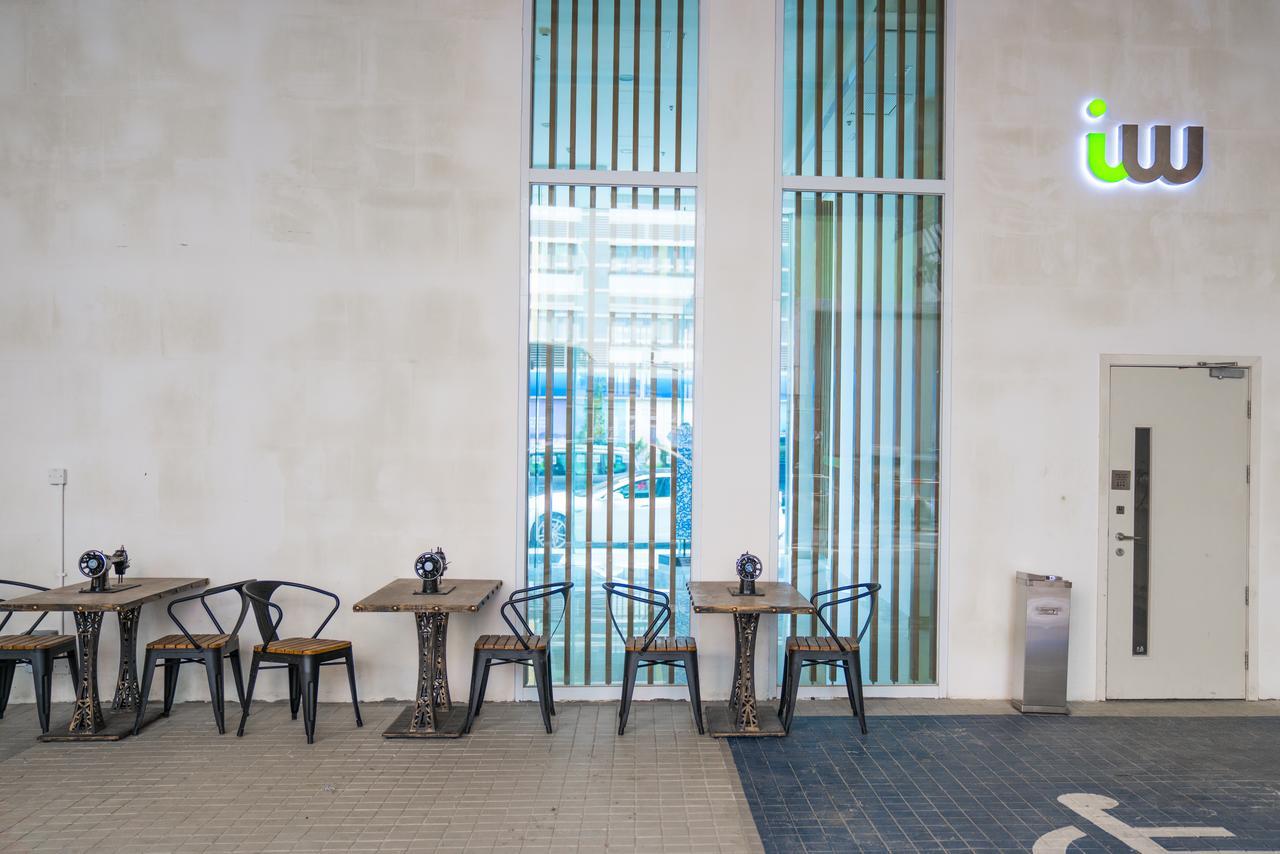 Iw Hotel Гонконг Экстерьер фото