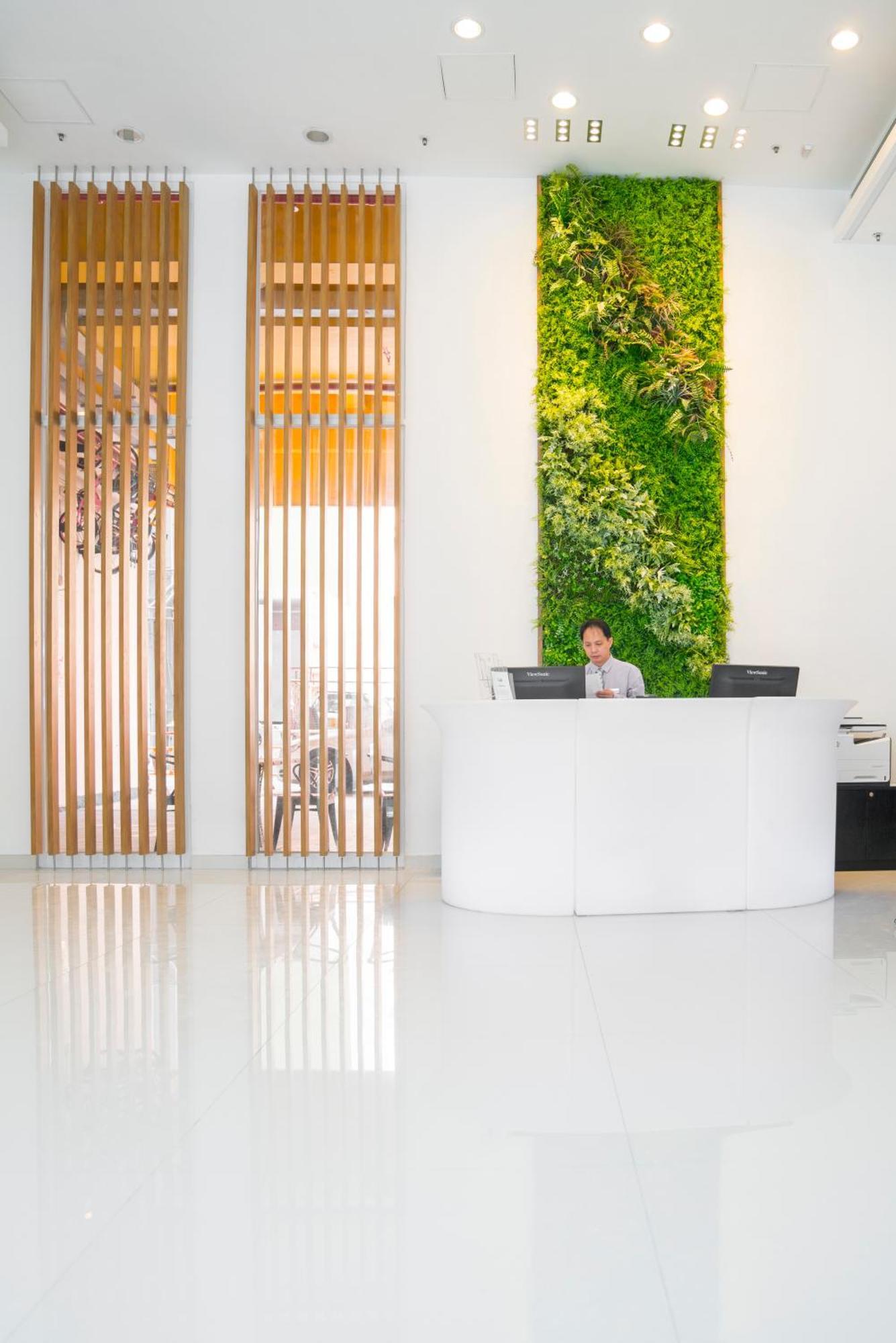 Iw Hotel Гонконг Экстерьер фото