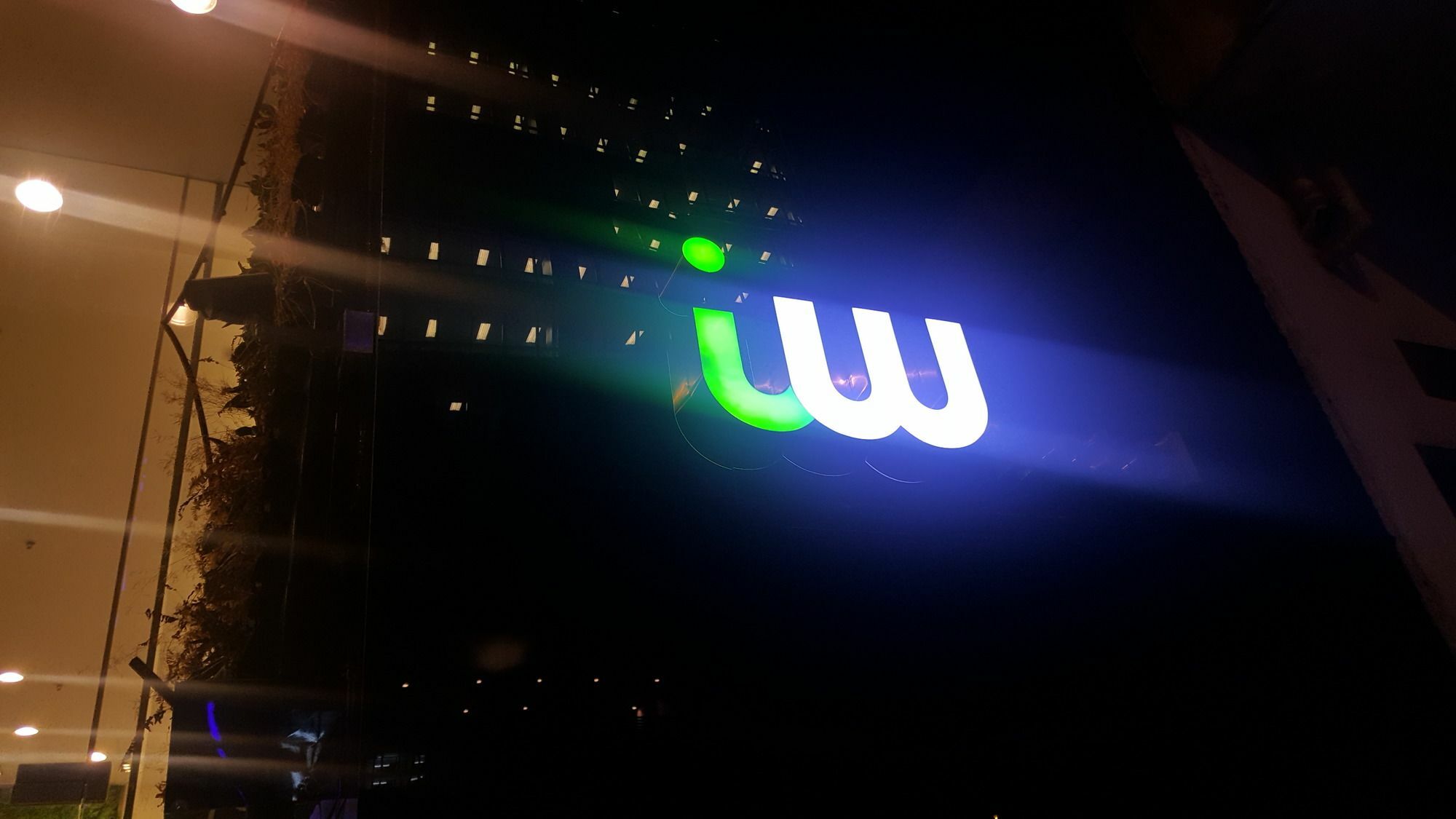 Iw Hotel Гонконг Экстерьер фото