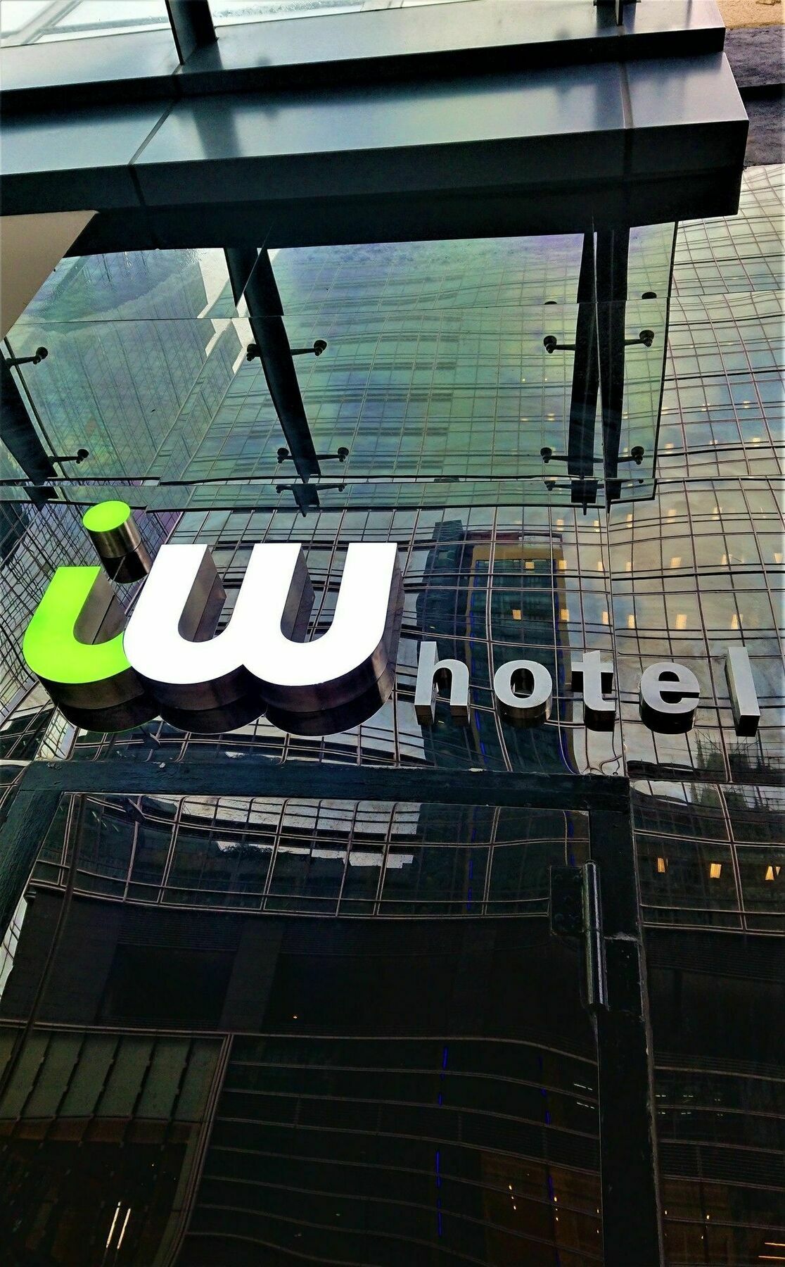 Iw Hotel Гонконг Экстерьер фото