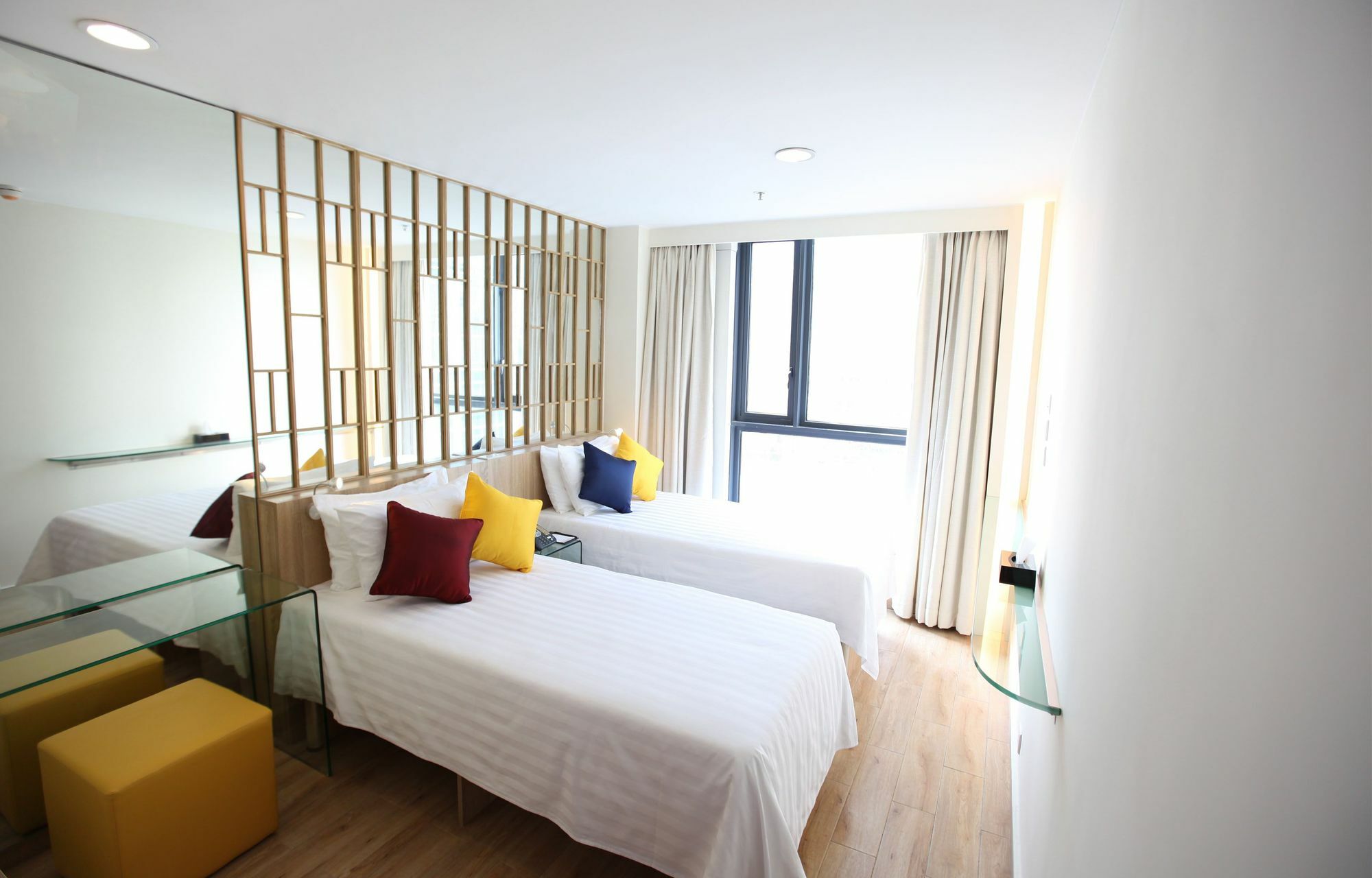 Iw Hotel Гонконг Экстерьер фото